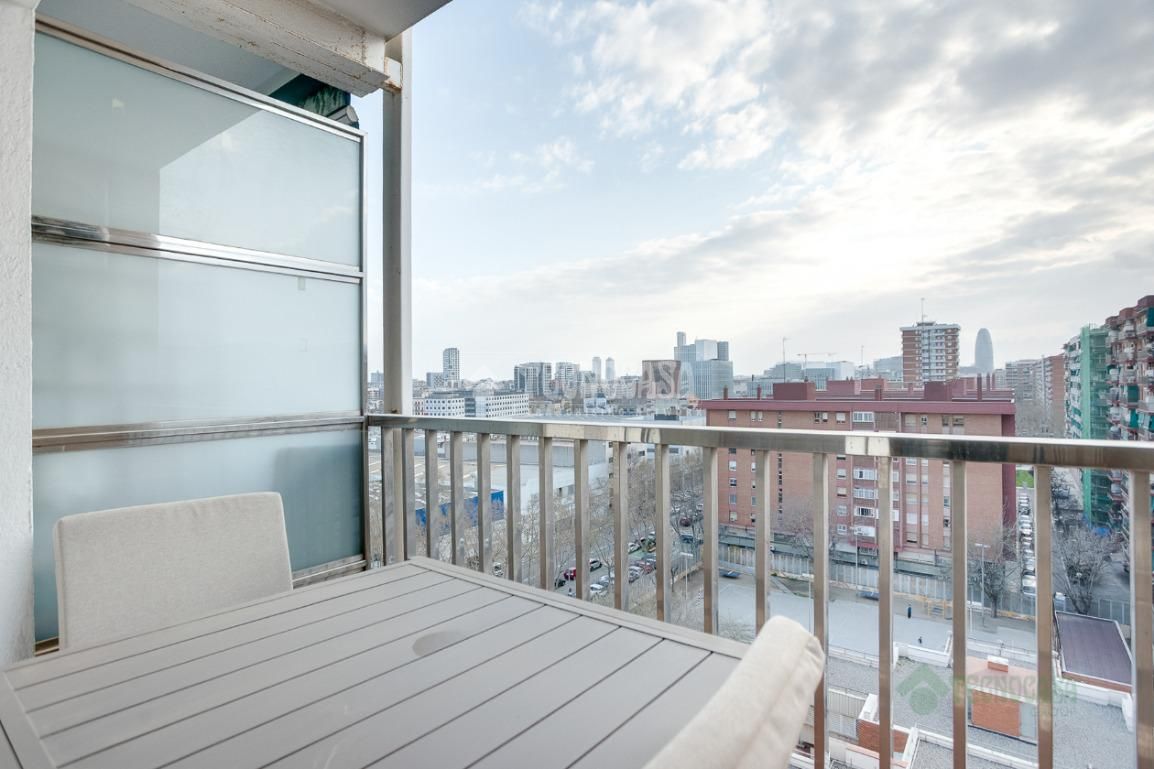 Piso en venta en Provençals del Poblenou, Sant Martí