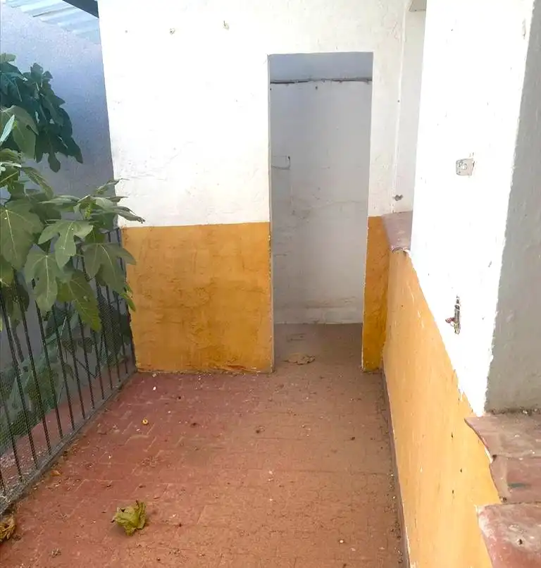 Casa adosada en venda a Constitucion, Hinojosas de Calatrava