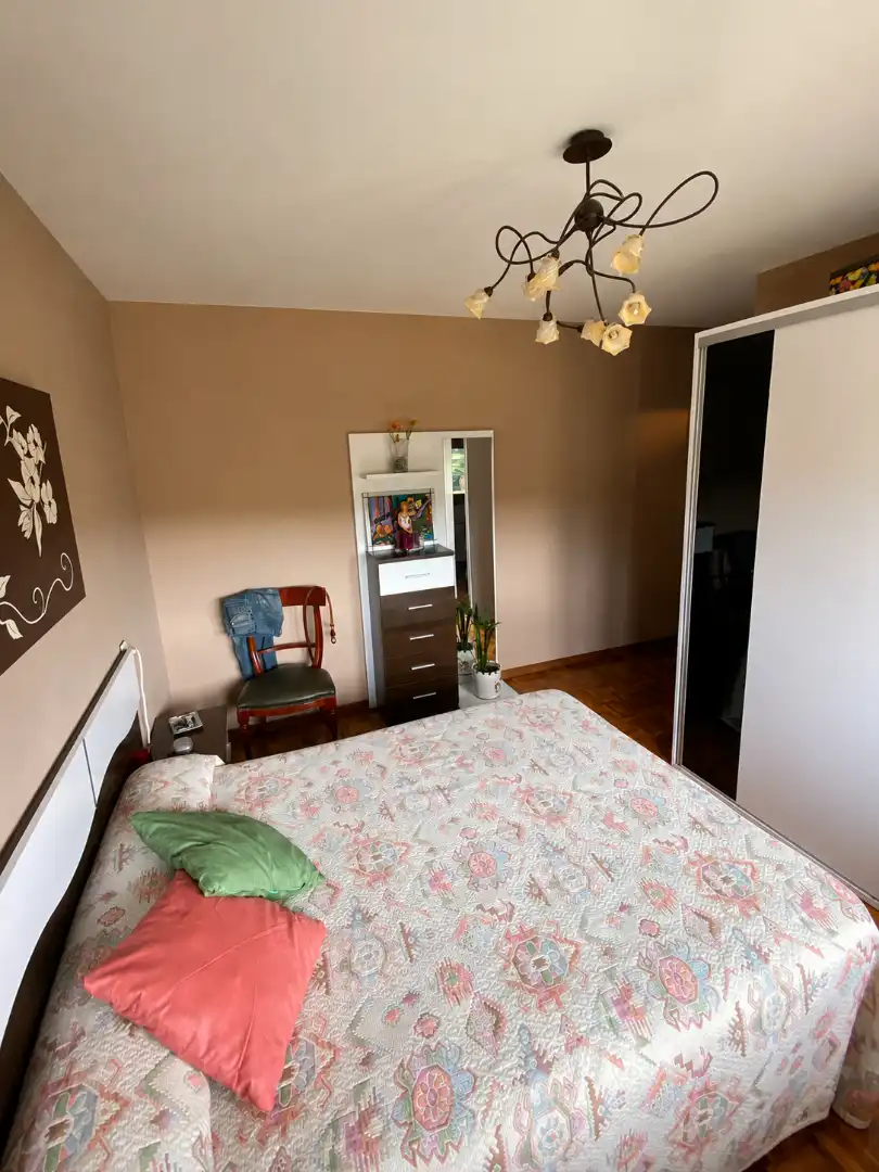 Habitación de Casa o chalet en venta en Gijón  con Calefacción, Jardín privado y Parquet