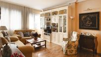 Living room of Flat for sale in  Barcelona Capital  with Air Conditioner