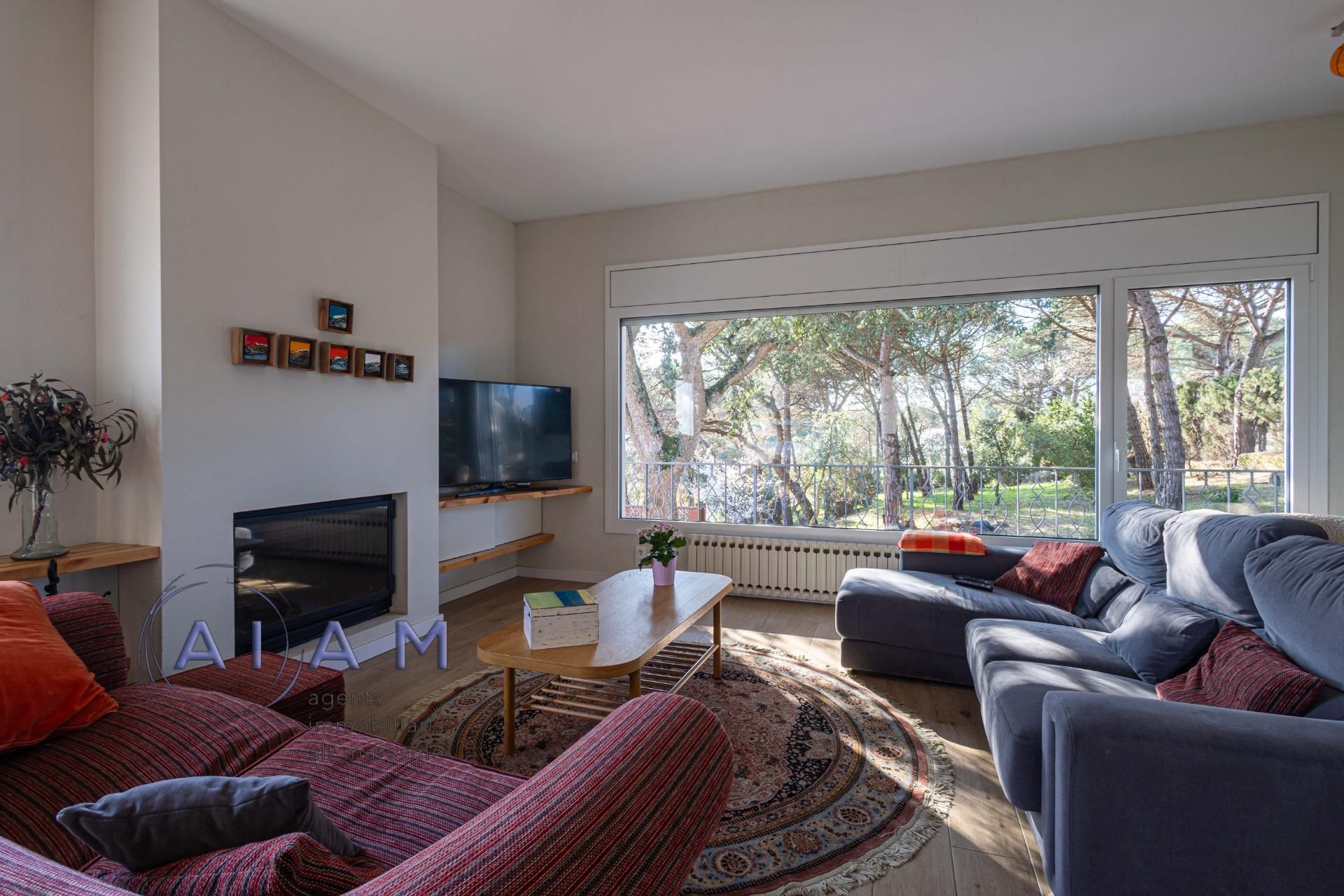 Sala de estar de Casa o chalet en venta en Palafolls con Aire acondicionado, Jardín privado y Trastero