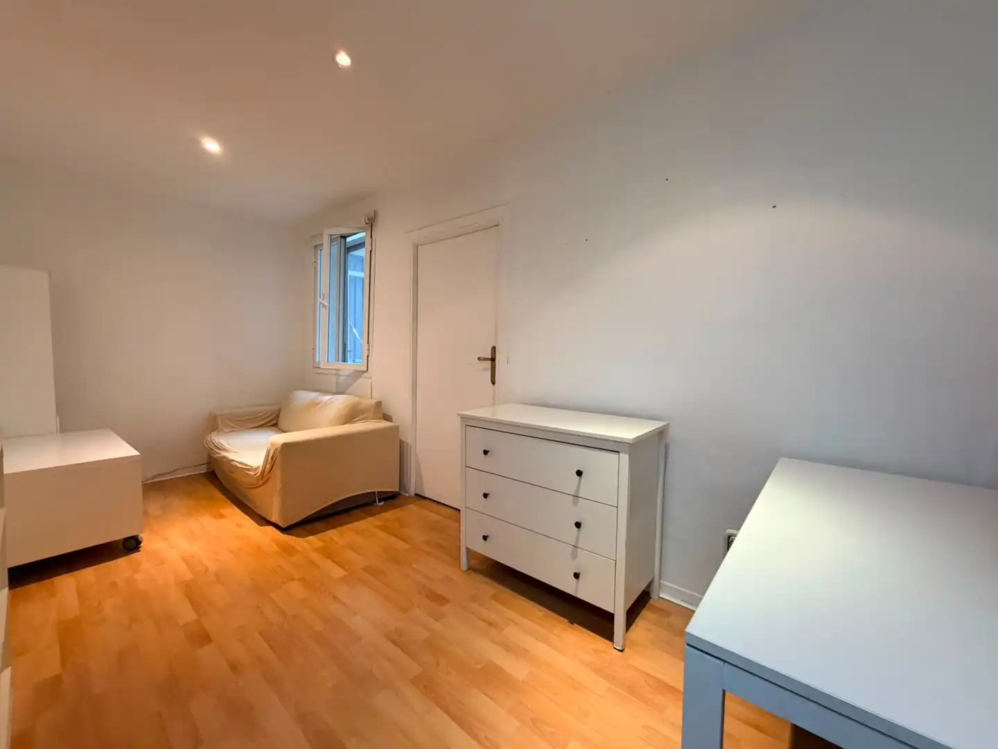 Apartamento en venta en Madrid con Calefacción