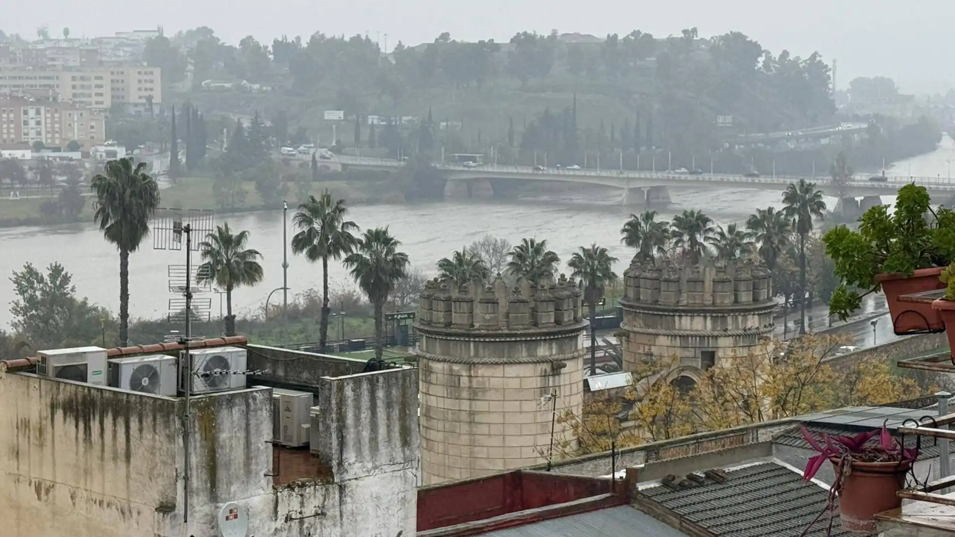 Vista exterior de Piso en venta en Badajoz Capital con Aire acondicionado y Terraza