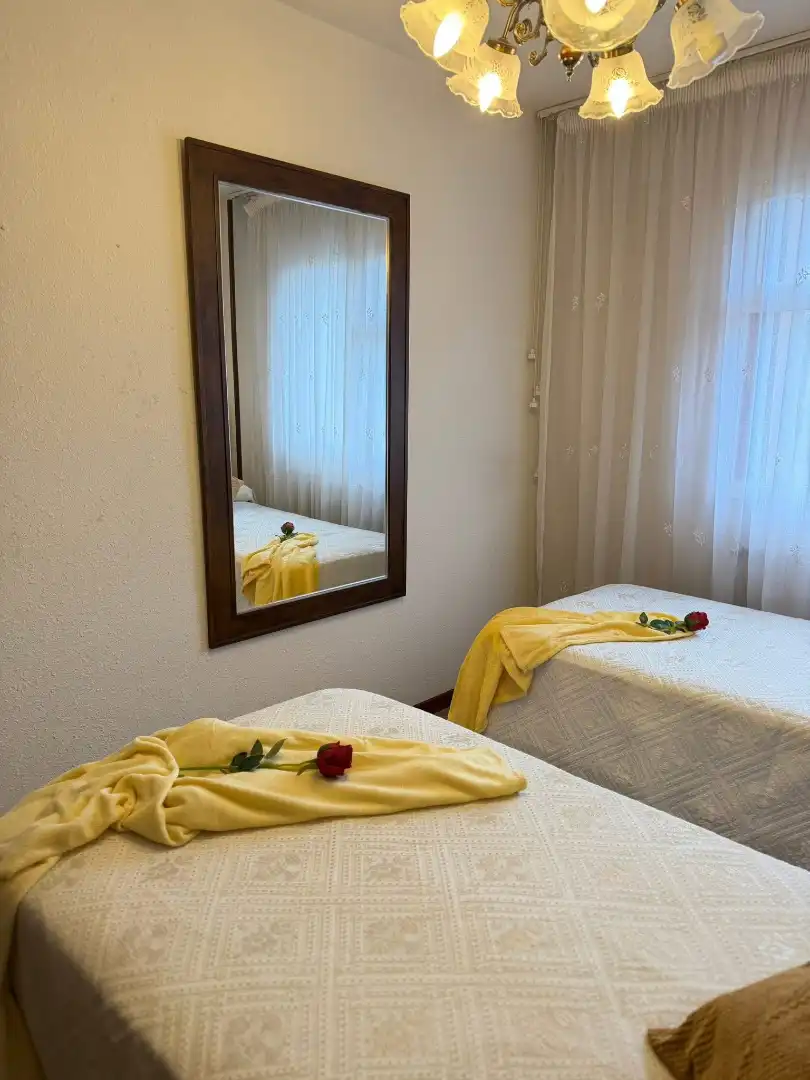 Habitación de Dúplex en venta en Corvera de Asturias con Calefacción, Parquet y Trastero