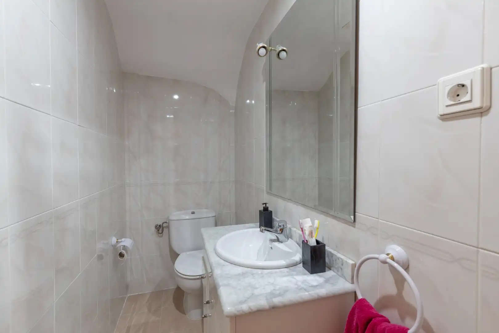 Baño de Casa o chalet en venta en Granada con Aire acondicionado, Calefacción y Terraza