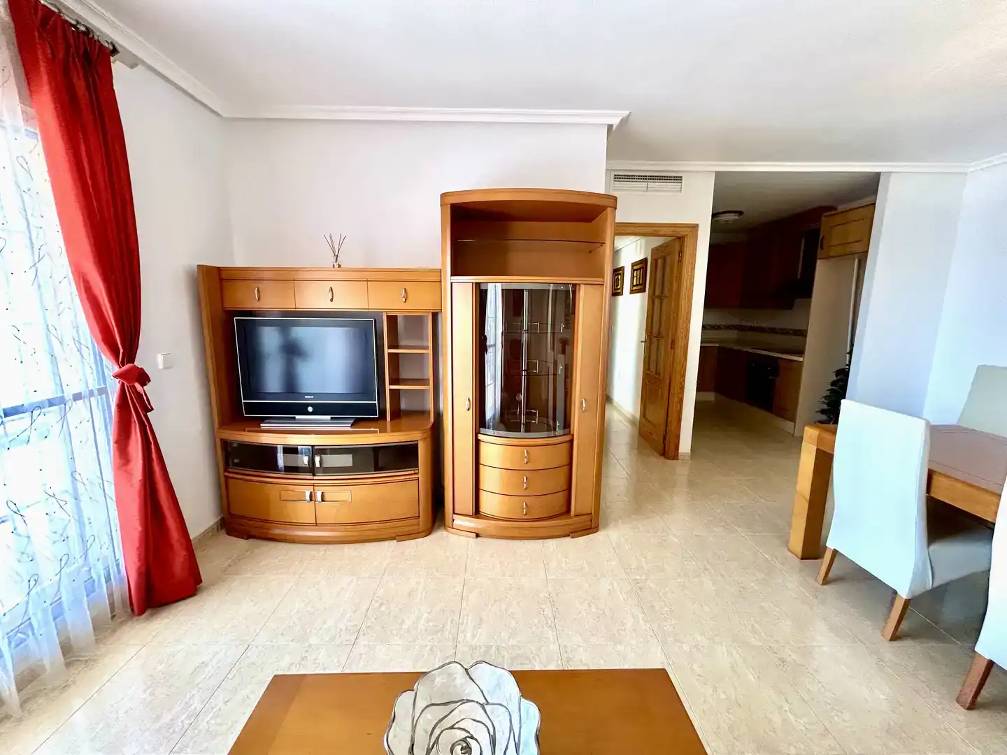 Sala d'estar de Planta baixa en venda en Águilas amb Aire condicionat, Piscina i Balcó
