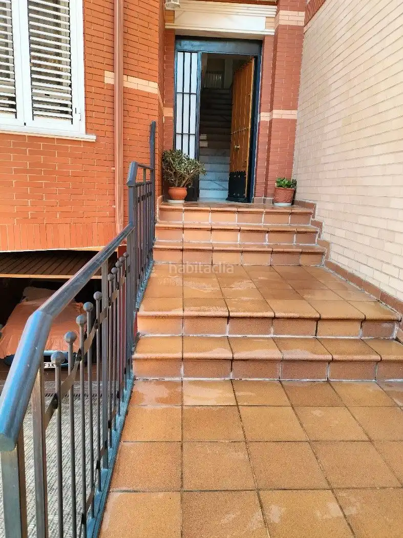 Adossat en venda a Calle Virgen del Rocío 33, imagen 3