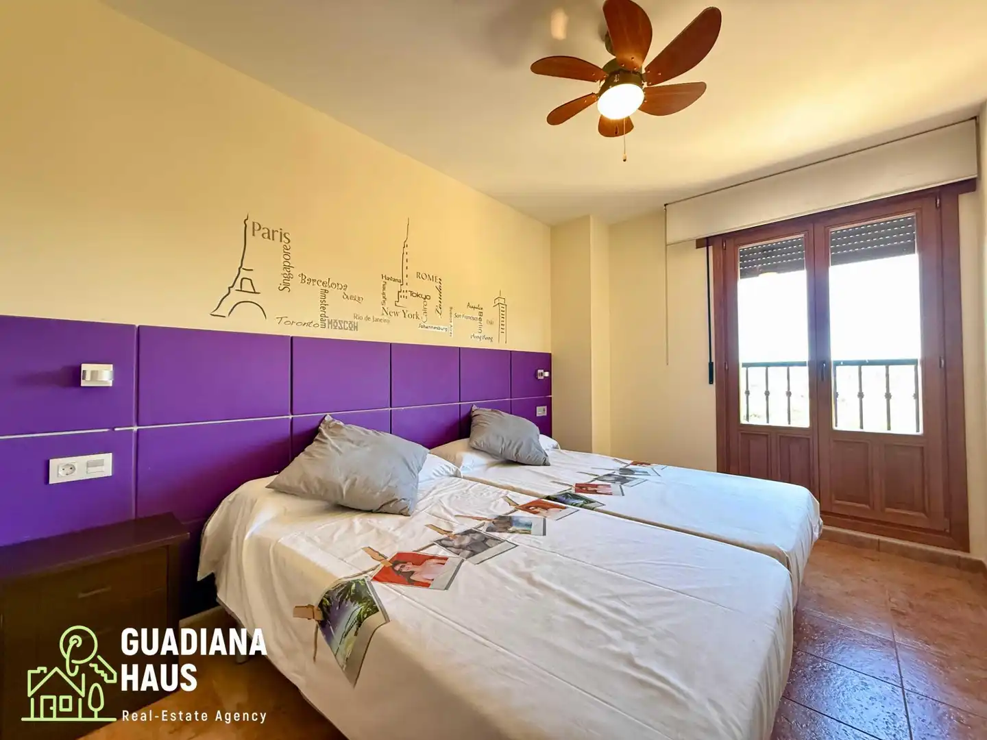 Dormitori de Apartament en venda en Ayamonte amb Jardí privat, Terrassa i Piscina comunitària