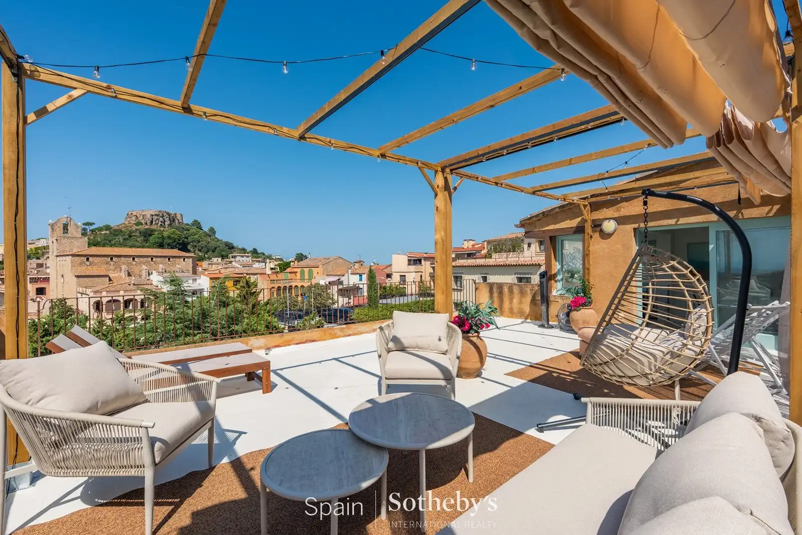Casa con giardino in vendita a Carrer Alzines