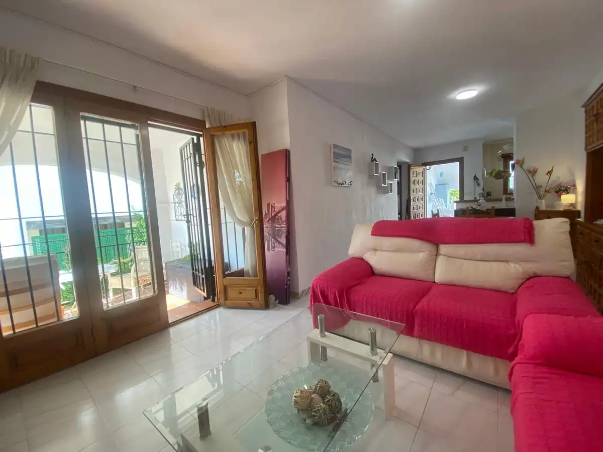 Sala d'estar de Apartament de lloguer en Dénia amb Aire condicionat, Calefacció i Terrassa