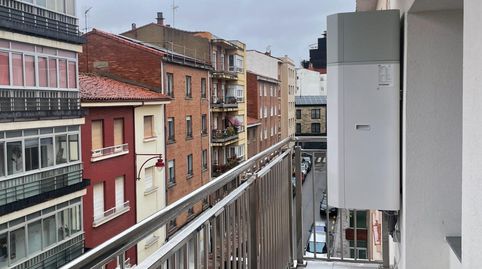 Foto 2 de Apartamento de alquiler en El Ejido - Santa Ana, León Capital