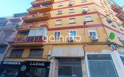 Vista exterior de Pis en venda en  Jaén Capital