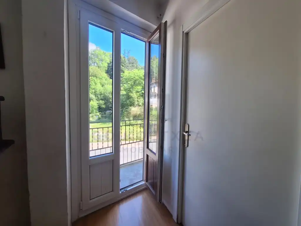 Flat for sale in Bera