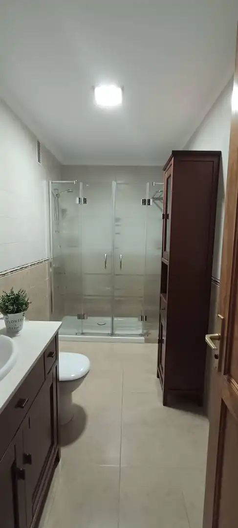 Badezimmer von Wohnungen zur Miete in Las Palmas de Gran Canaria