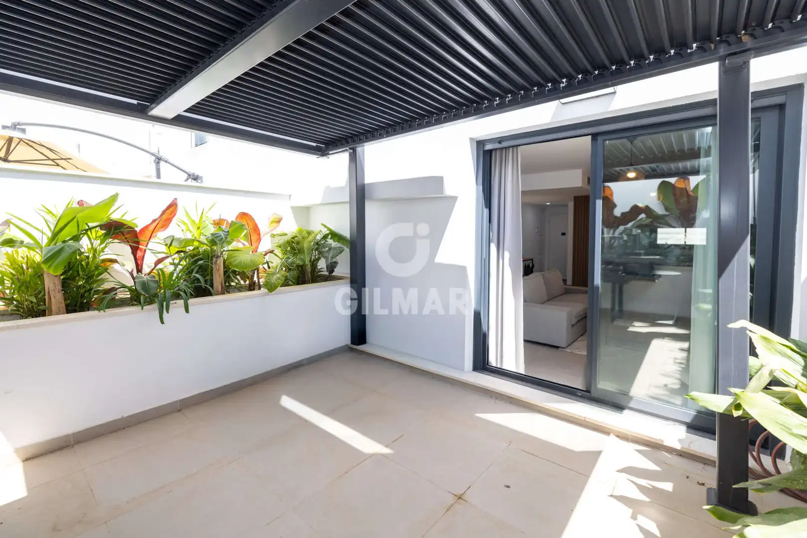 Terrassa de Casa adosada en venda en Estepona amb Calefacció