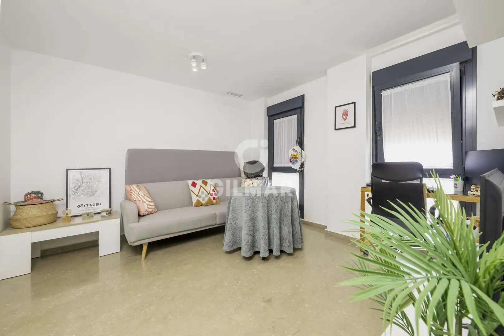 Habitación de Piso en venta en Cádiz con Calefacción y Balcón