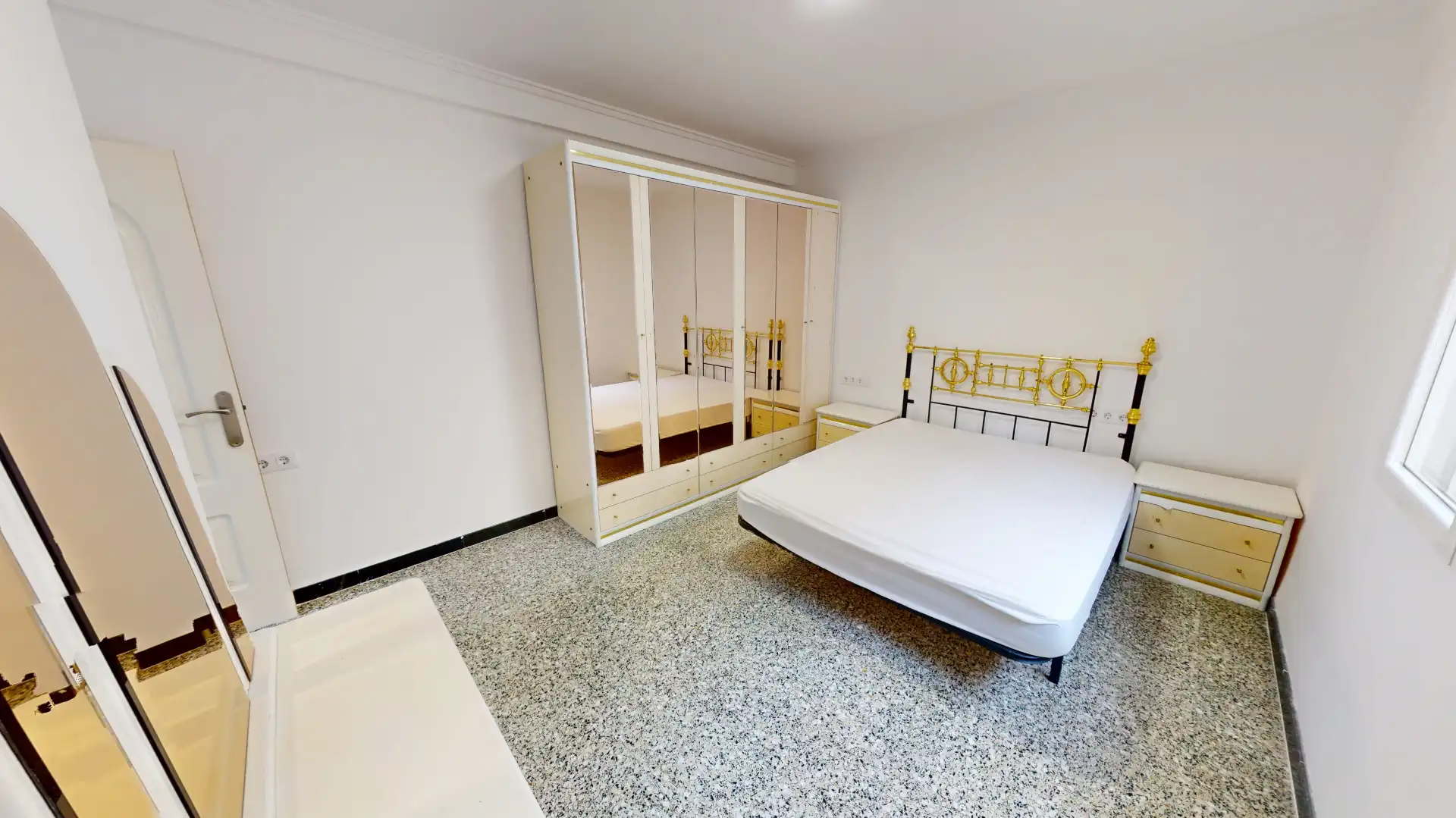 Flat for sale in Avenida de la Constitución 46, imagen 7