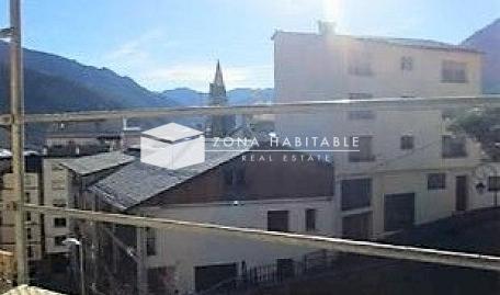 Photo 2 of Attic to rent in Les Escaldes, Andorra