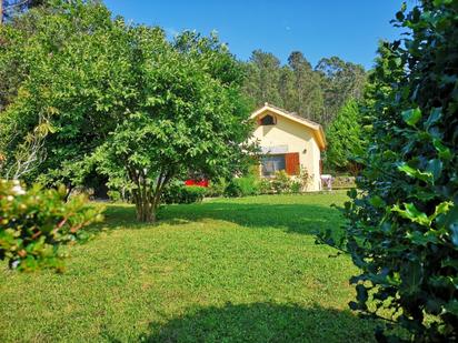 Jardí de Finca rústica en venda en Gondomar amb Terrassa i Piscina