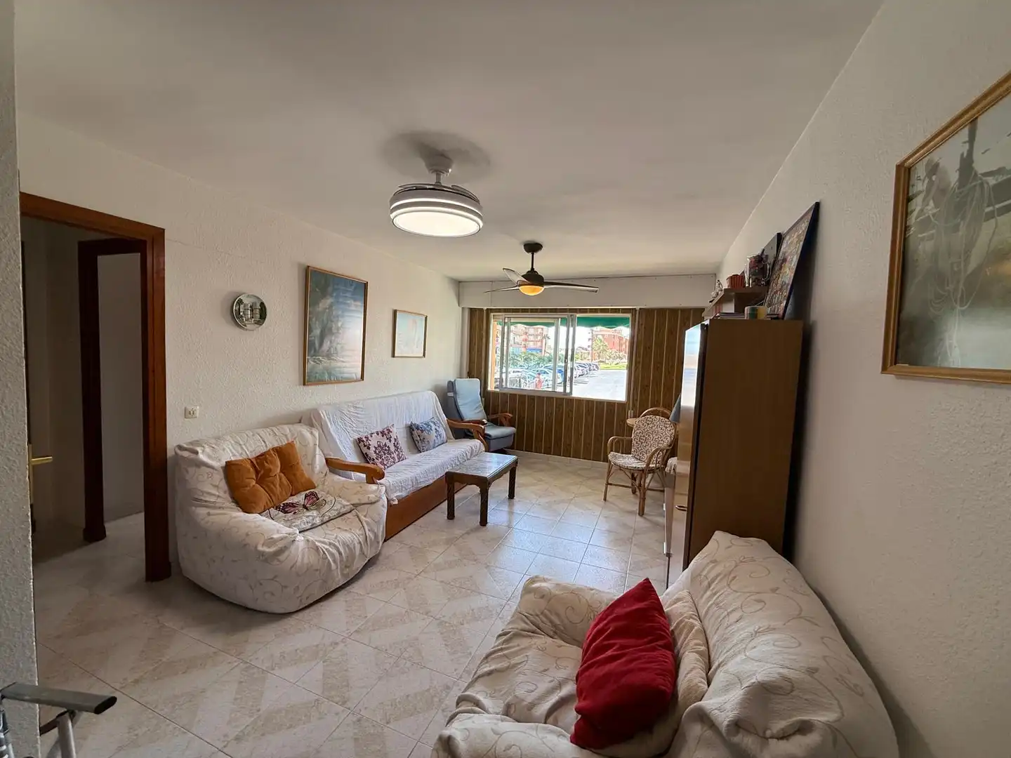 Flat with terrace for sale in Carrer Uruguay 8, imagen 4