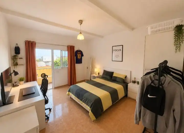 Bedroom of Flat for sale in San Cristóbal de la Laguna  with Furnished