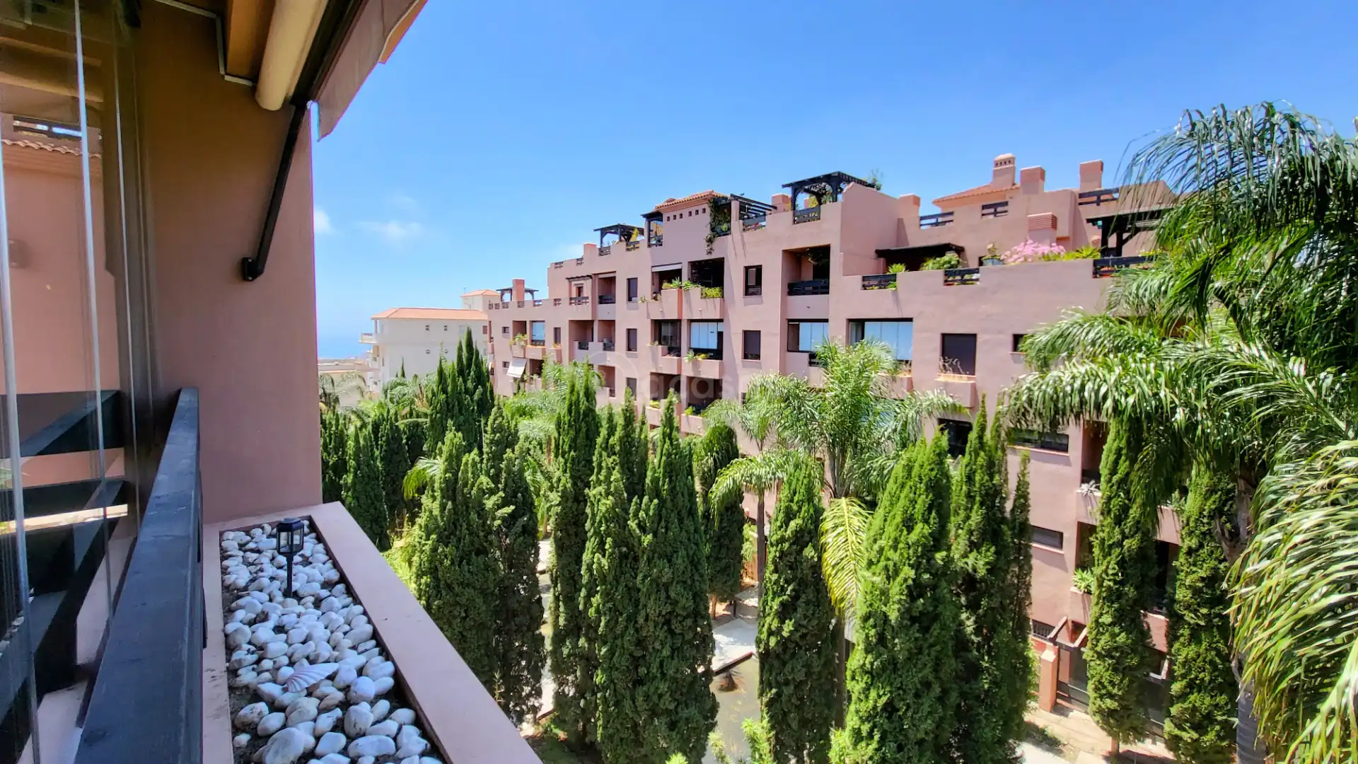 Exterior view of Flat for sale in Benalmádena  with Air Conditioner, Terrace and Furnished