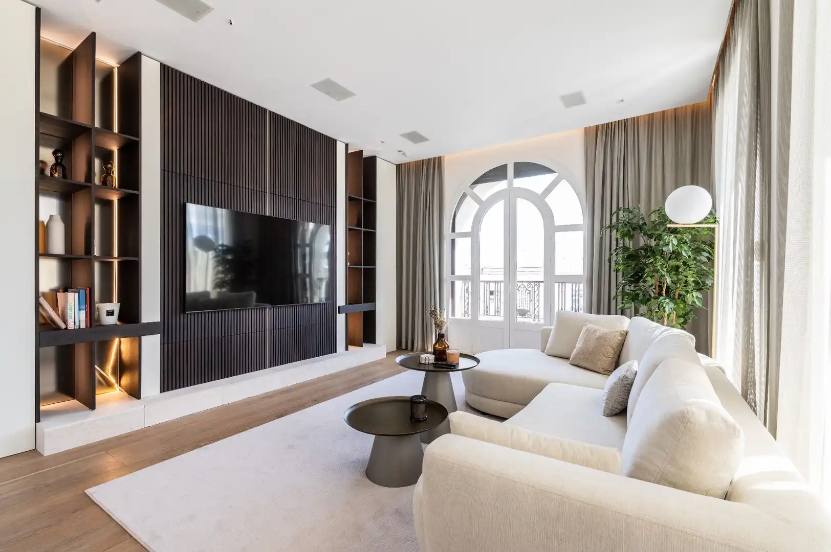 Living room of Attic for rent in Madrid  with Air Conditioner, Heating and Terrace