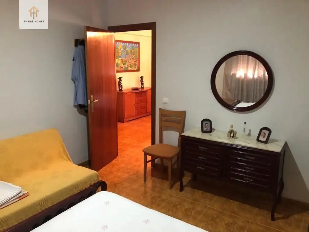 Schlafzimmer von Residential zum Verkauf in Torreorgaz
