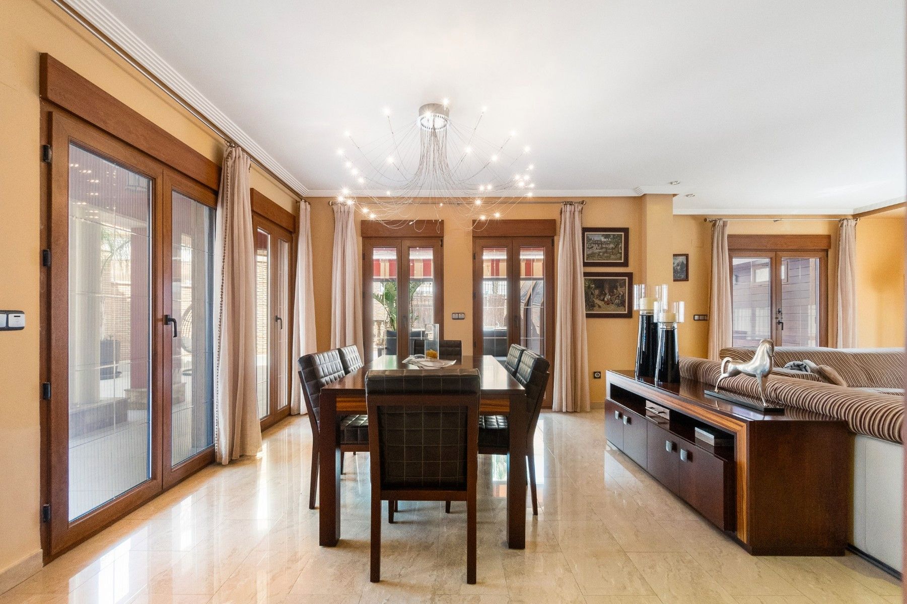 Dining room of House or chalet for sale in Orihuela  with Air Conditioner, Private garden and Terrace