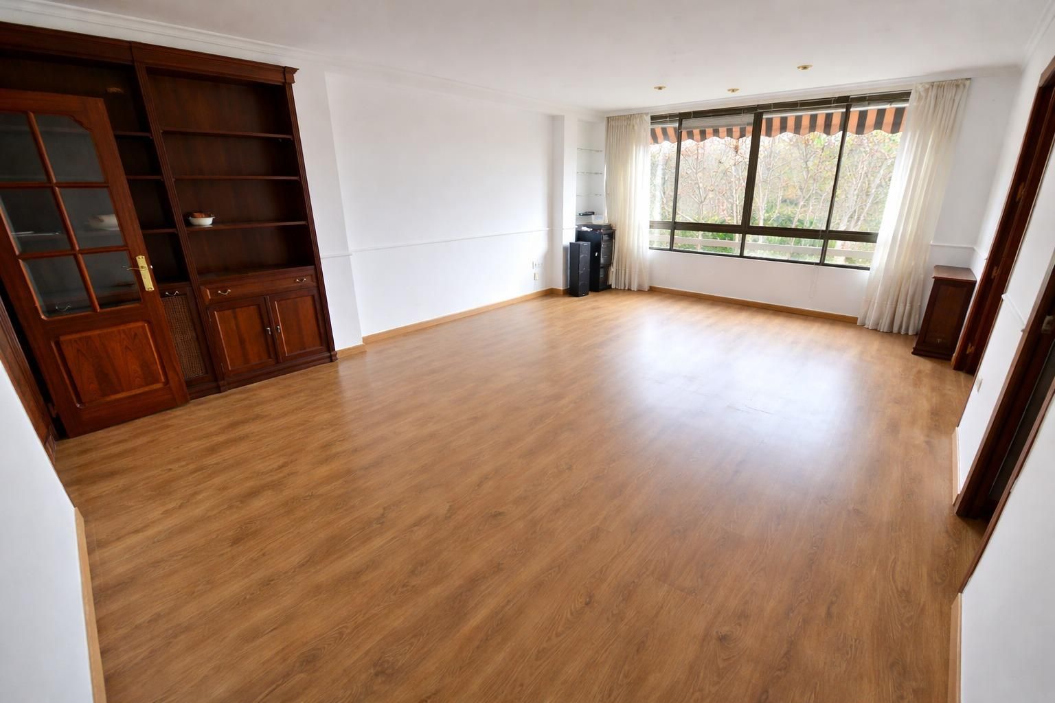 Flat to rent in  CONDE DE VALLELLANO, 4, Vista Alegre - Parque Cruz Conde