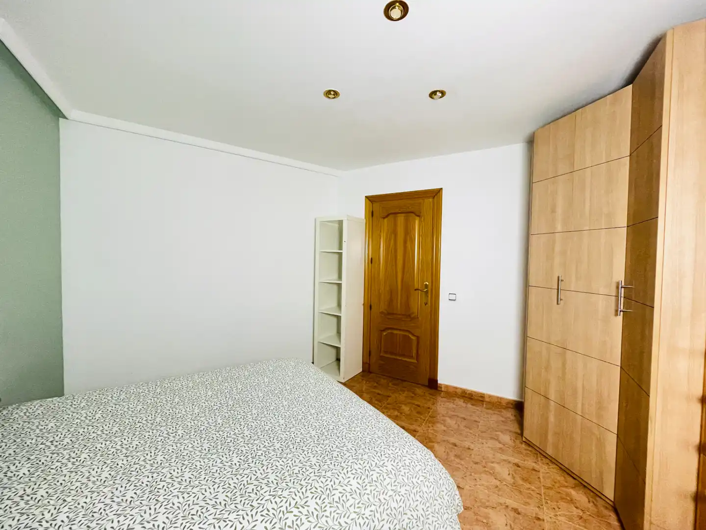 Schlafzimmer von Wohnung zum Verkauf in Zaragoza mit Klimaanlage, Möbliert und Balkon