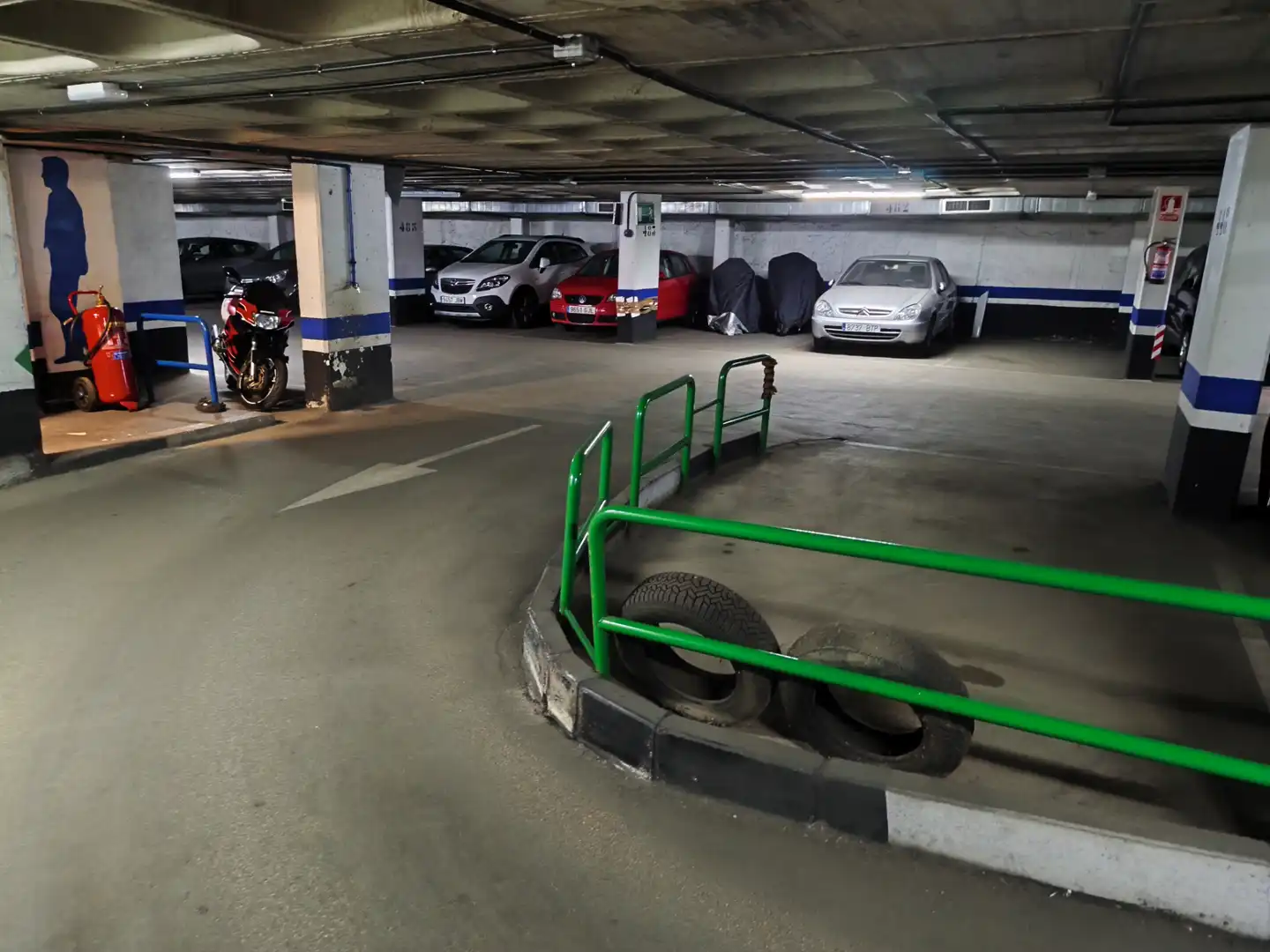 Parkplatz von Garage zum Verkauf in Madrid
