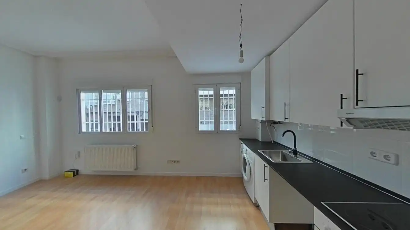 Küche von Wohnung zum Verkauf in Madrid mit Heizung, Parkett und Abstellraum