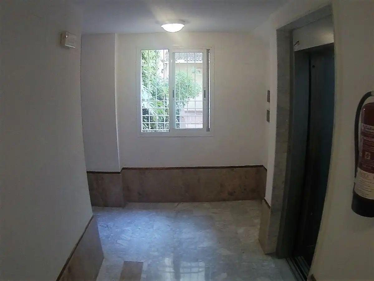 Flat for sale in Tomares  with Air Conditioner, Terrace and Community pool