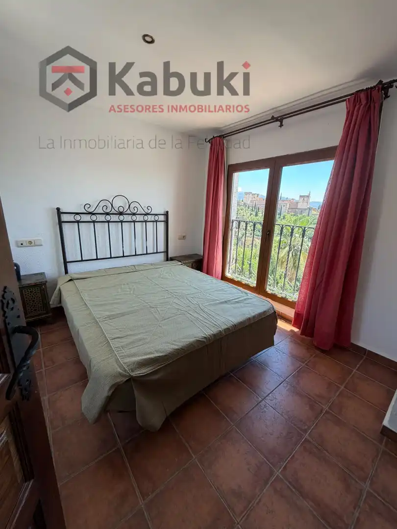 Bedroom of Flat for rent in Granada  with Air Conditioner, Heating and Terrace