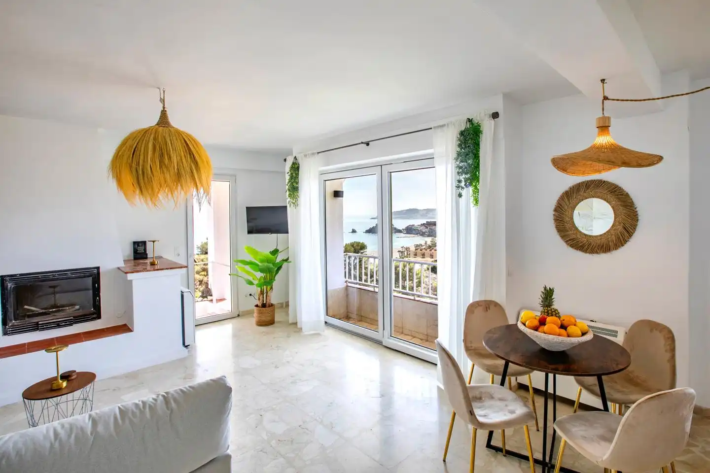 Habitación de Casa o chalet en venta en Almuñécar con Aire acondicionado, Terraza y Trastero