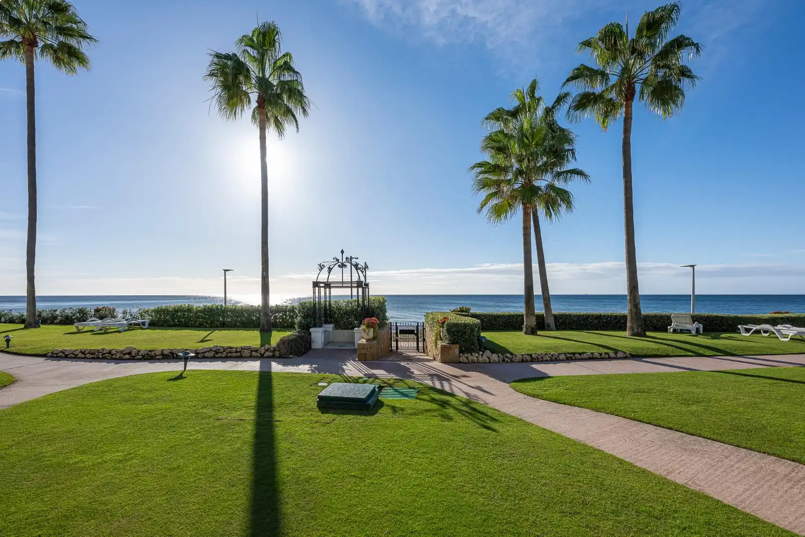 Penthouse with terrace for sale in ALCAZABA BEACH, imagen 24