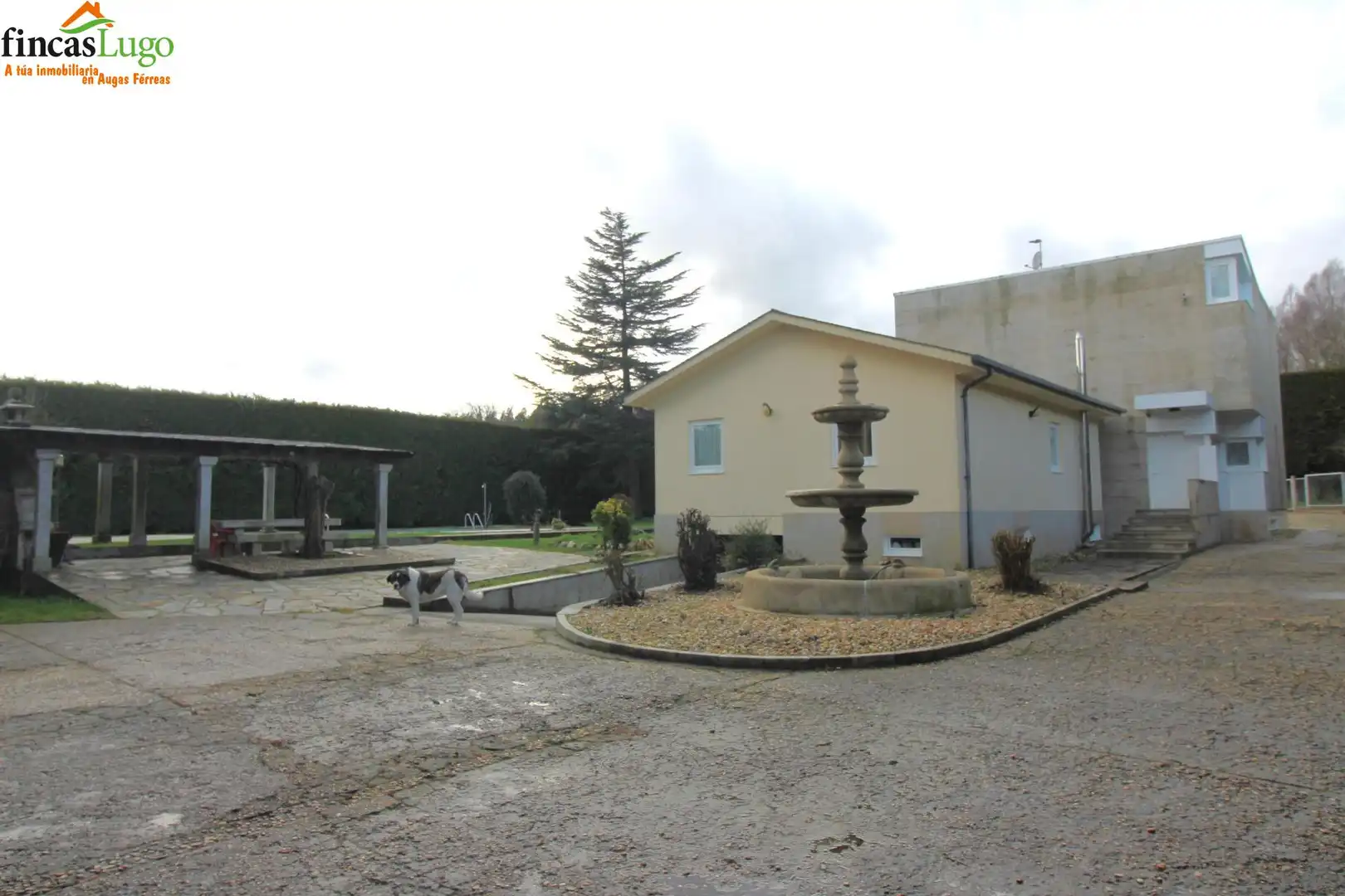 Vista exterior de Casa o chalet en venta en Guntín con Calefacción, Jardín privado y Terraza