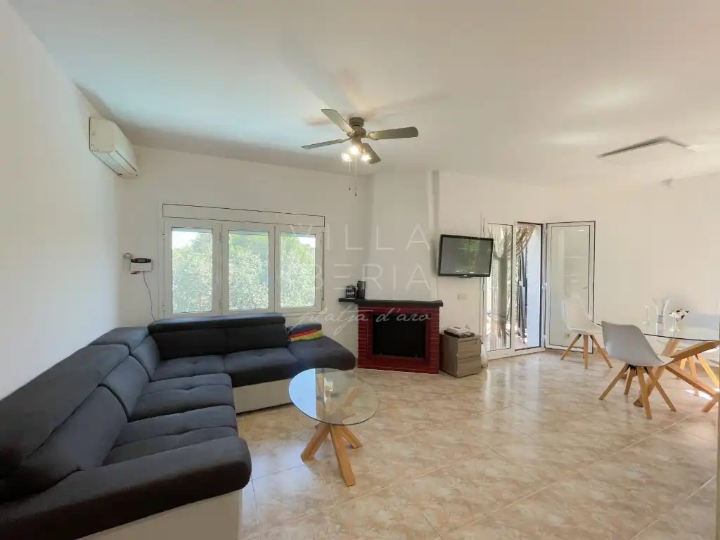 Living room of Houses for sale in Santa Cristina d'Aro  with Air Conditioner and Terrace