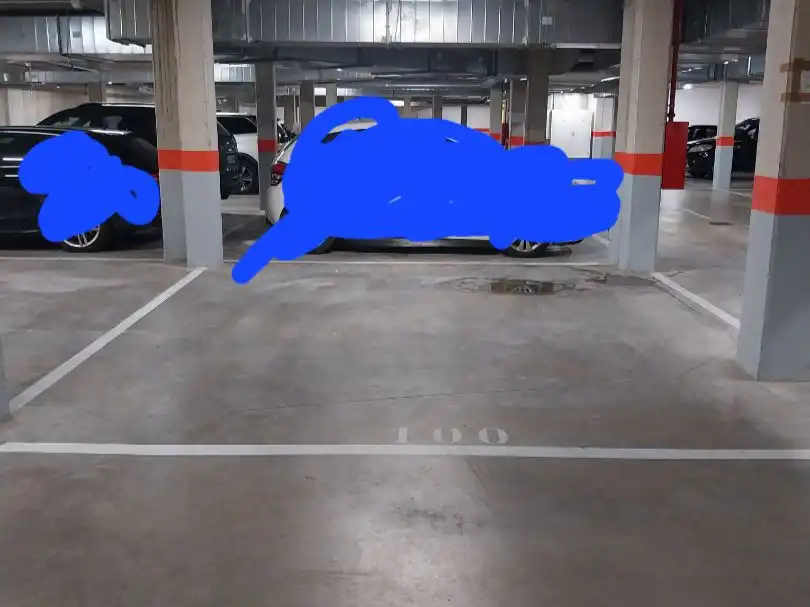Aparcament de Garatge de lloguer en Entrenúcleos
