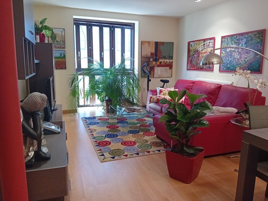 Living room of Apartment for sale in  Logroño  with Air Conditioner, Heating and Balcony