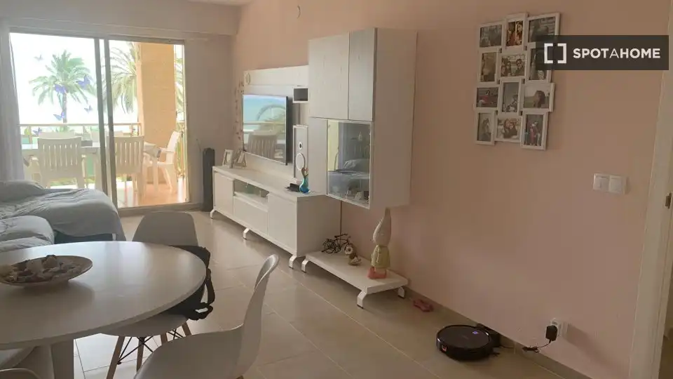 Living room of Apartments for share in Cullera  with Air Conditioner, Terrace and Furnished
