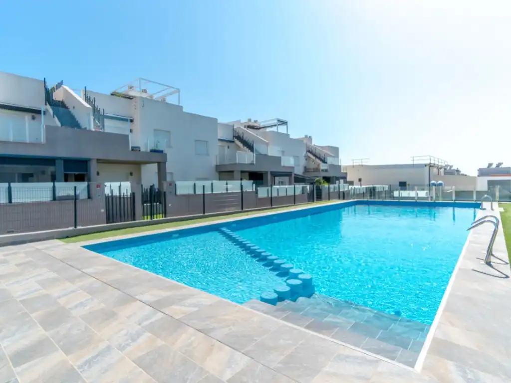 Apartamento con piscina en venta en Calle Gines Saura Sanchez, imagen 30