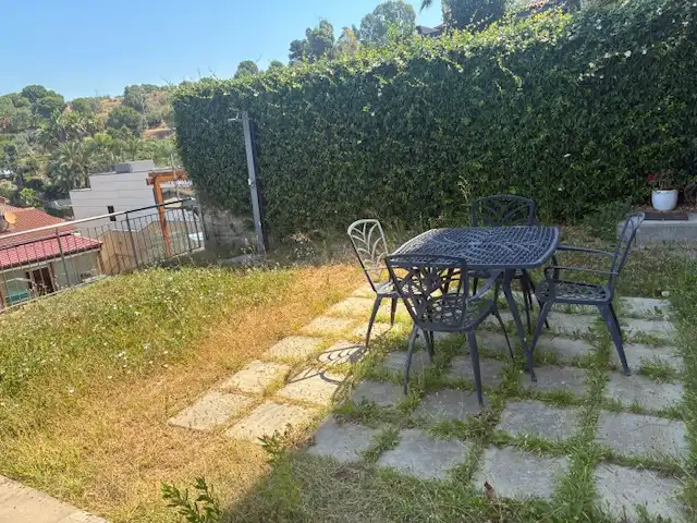 Casa aparellada amb piscina en venda a La Miranda - Can Candeler, imagen 2