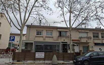 Exterior view of Single-family semi-detached for sale in Vilafranca del Penedès  with Heating