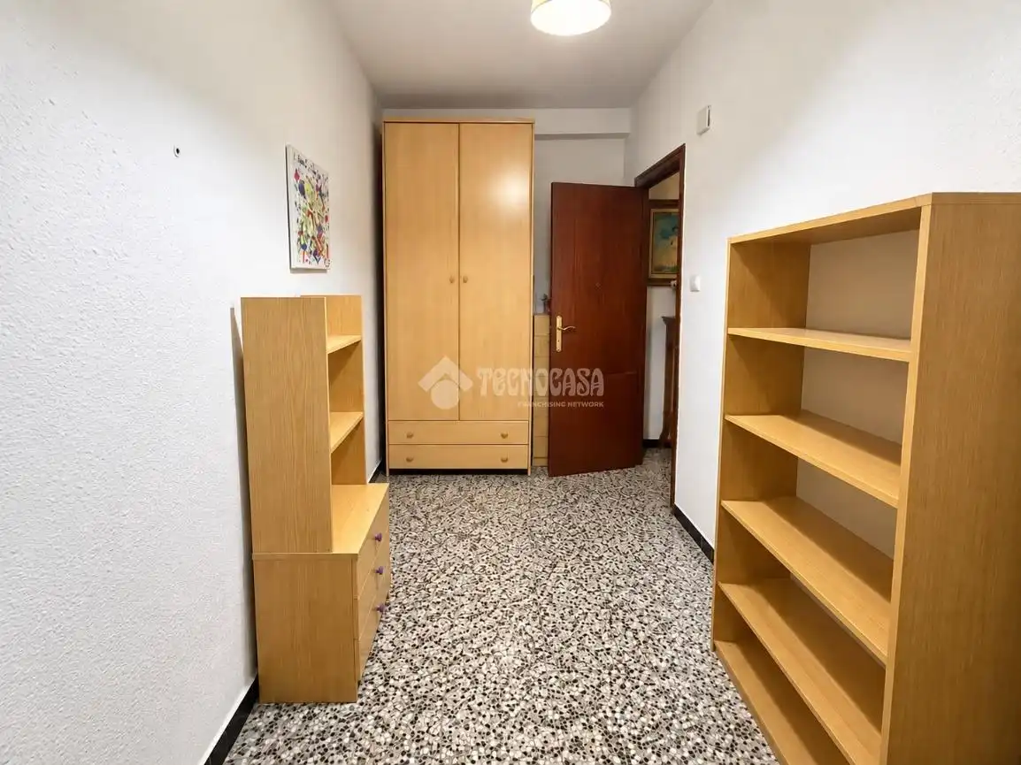 Flat with terrace for sale in Florida - Ciudad de Asís, imagen 9