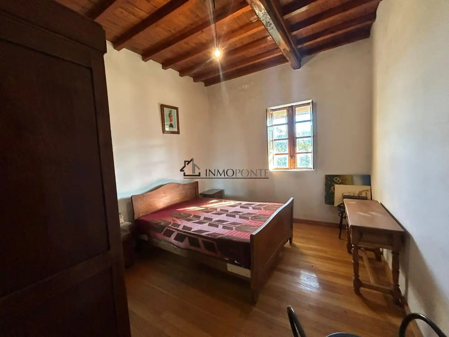 Dormitori de Casa o xalet en venda en Cerdedo amb Jardí privat