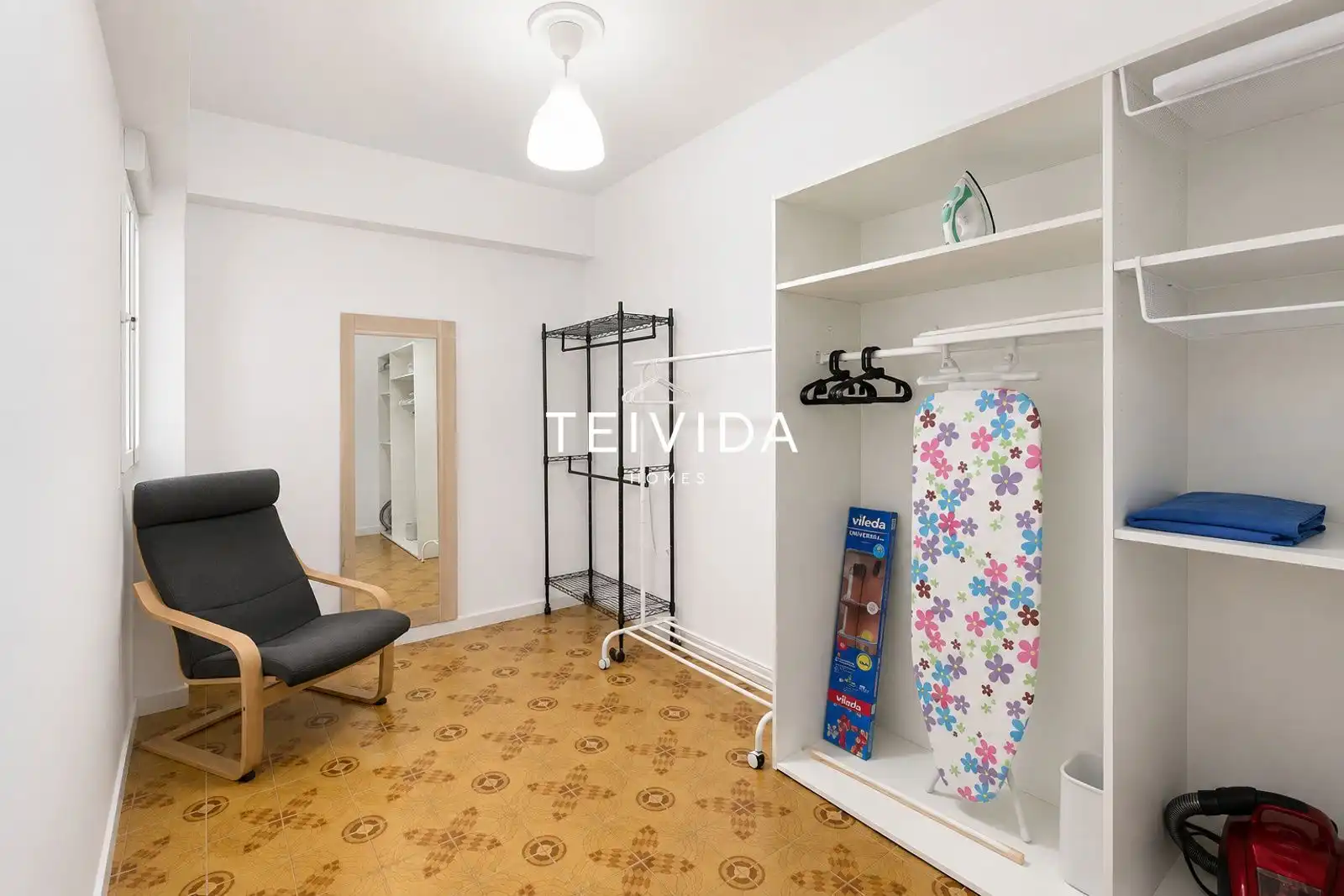 Flat with terrace for sale in Avenida Islas Canarias, imagen 4