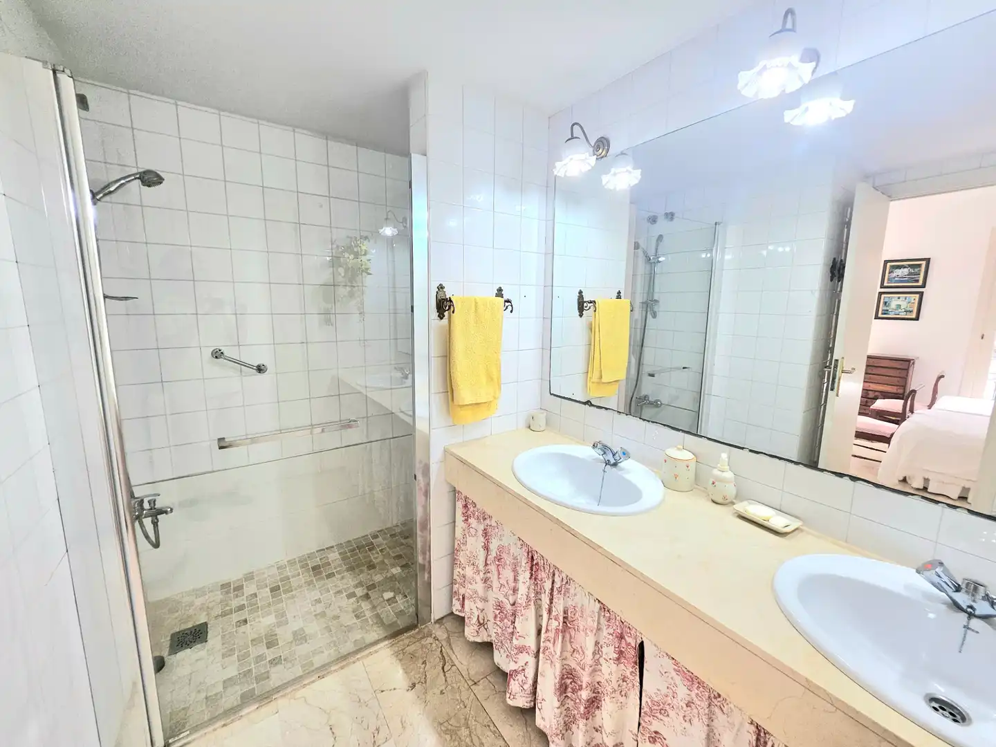 Casa aparellada amb terrassa en venda a Carrer del Pensament, imagen 21