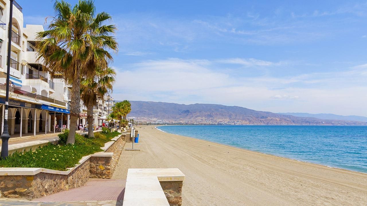 Exterior view of Flat for sale in Roquetas de Mar  with Air Conditioner